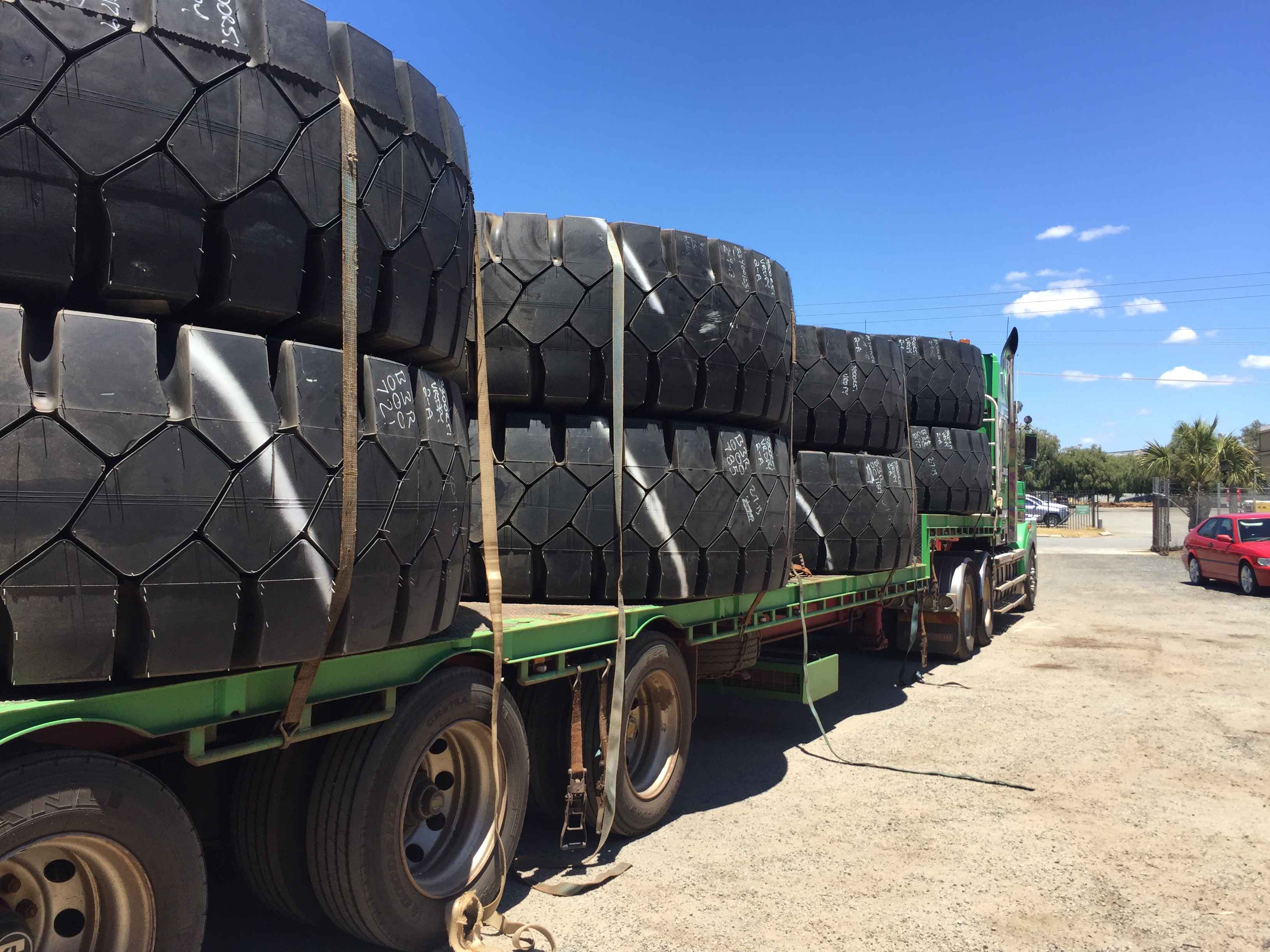 About Us Earthmover Tyres International